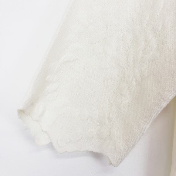 J.O.A Los Angeles Cream 3/4 Sleeve Light‎ Knit Top Scalloped Hem Size Medium - Picture 3 of 11